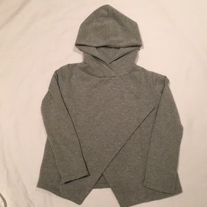 Girls 👧🏻 gray open front hoodie sweatshirt.